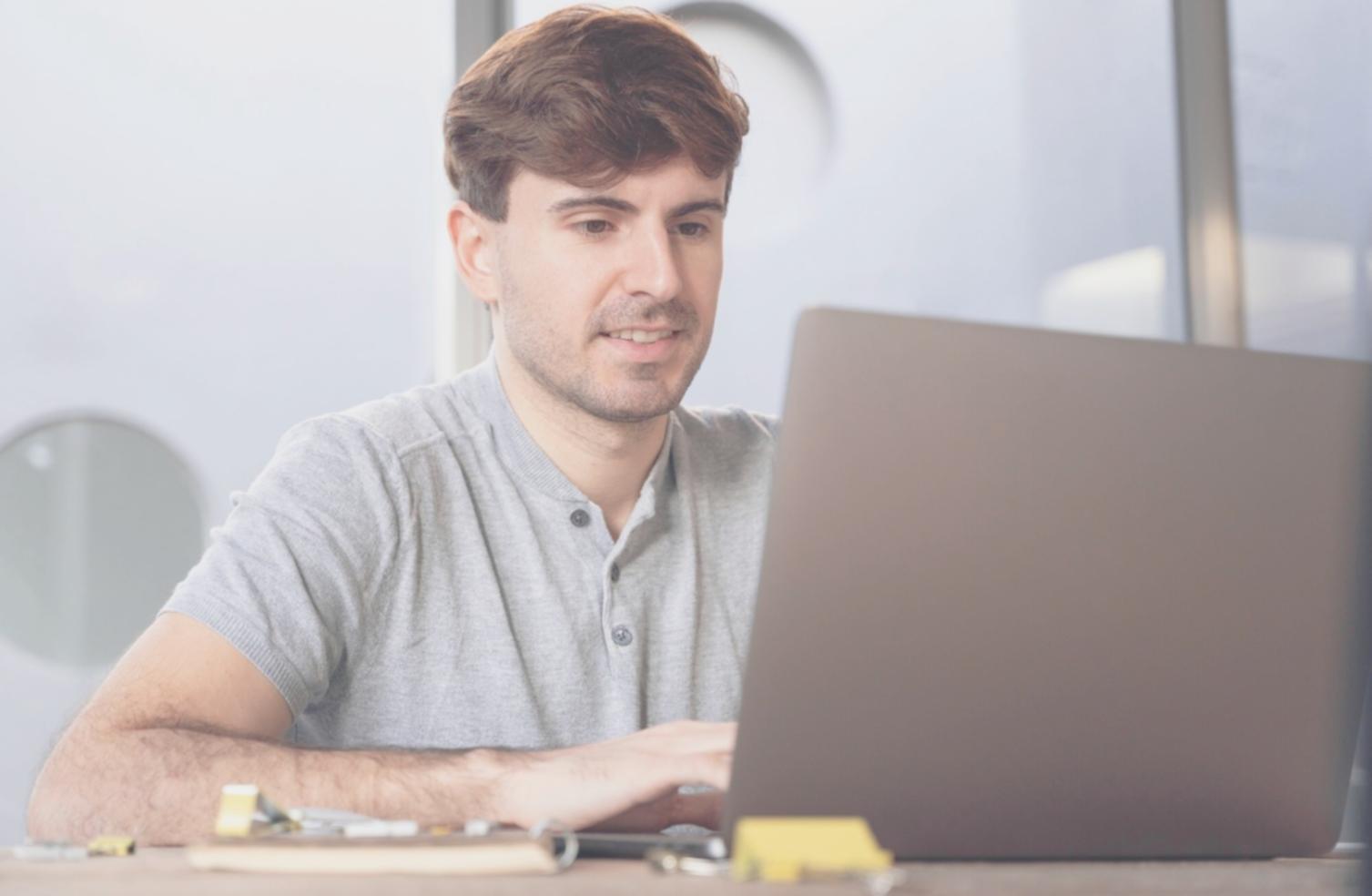 Casos de éxito en optimización de presupuestos departamentales